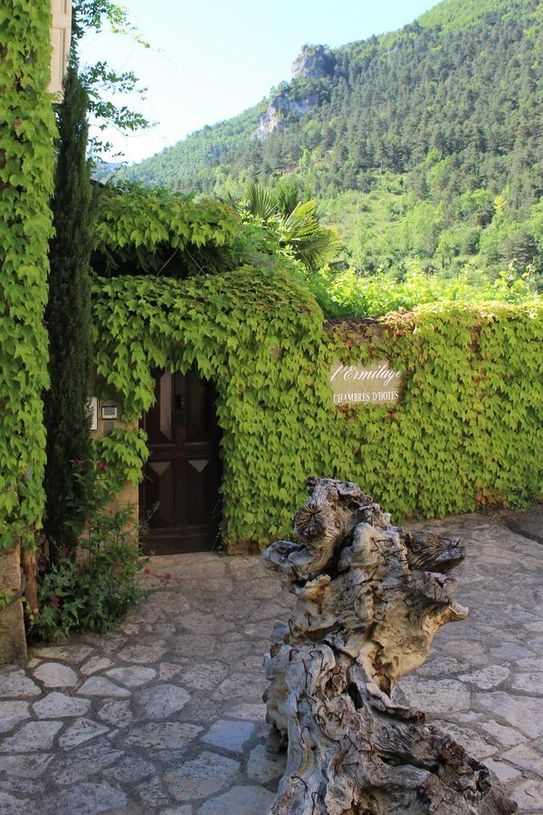 Ermitage De Peyreleau Bed and Breakfast Exteriör bild